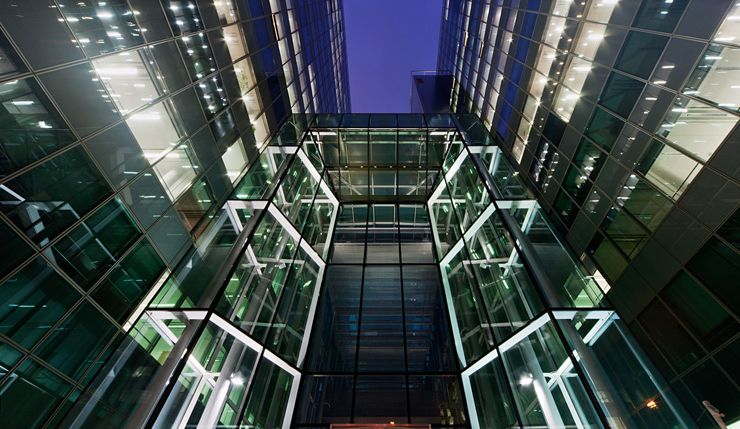 Wzrost napędzany zakupem nieruchomości